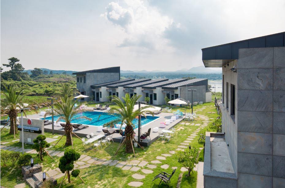 Jeju Christmas Resort Exterior photo